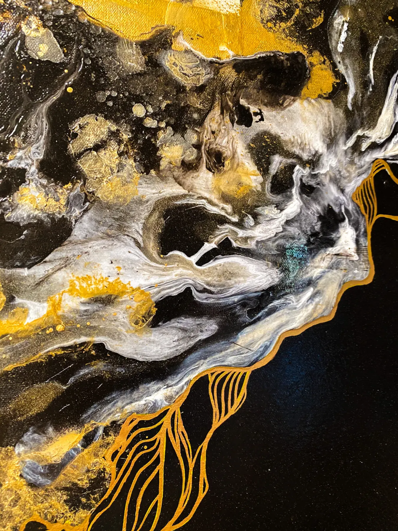 Velvet Gold — photo 2