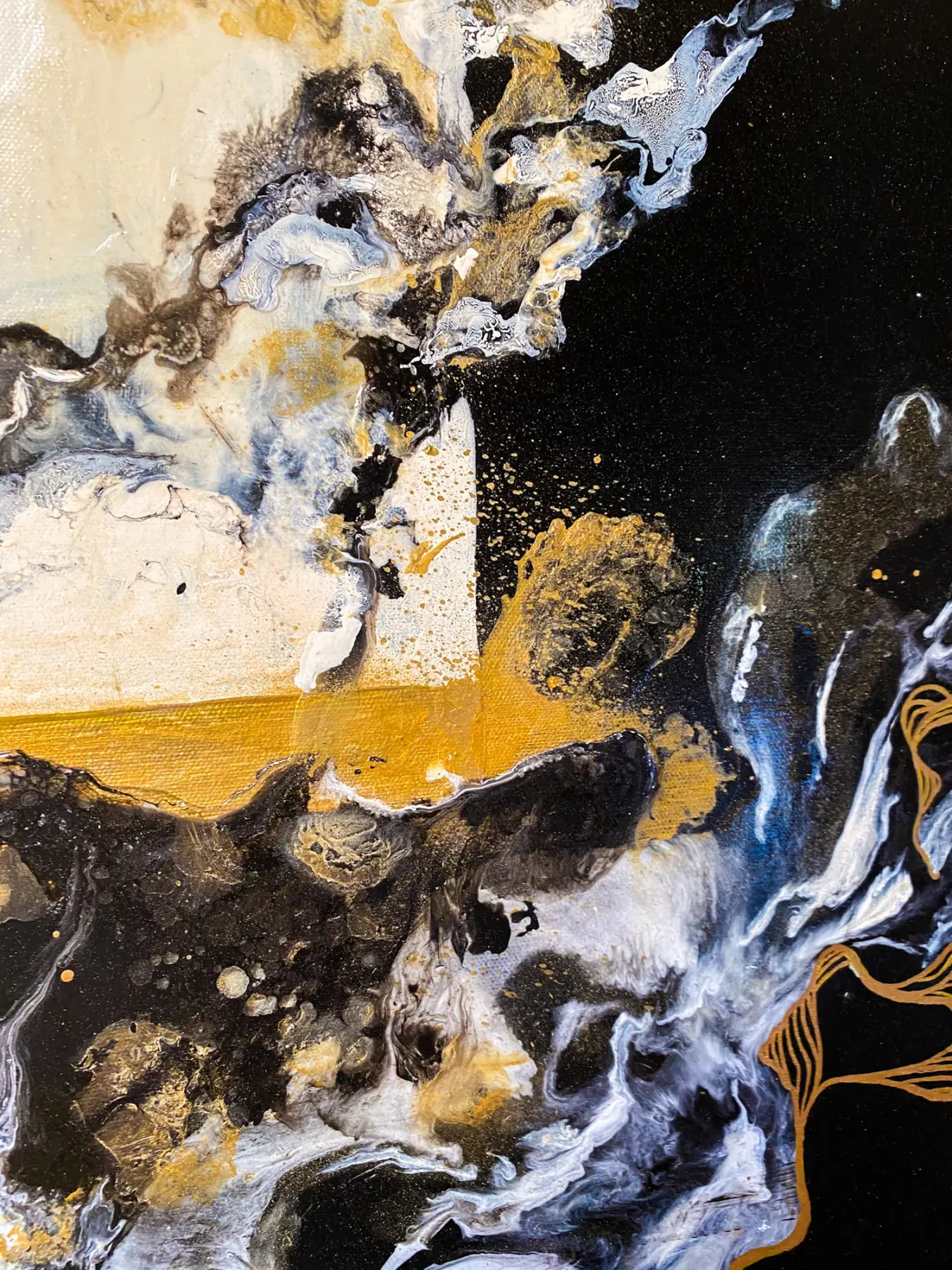 Velvet Gold — photo 4