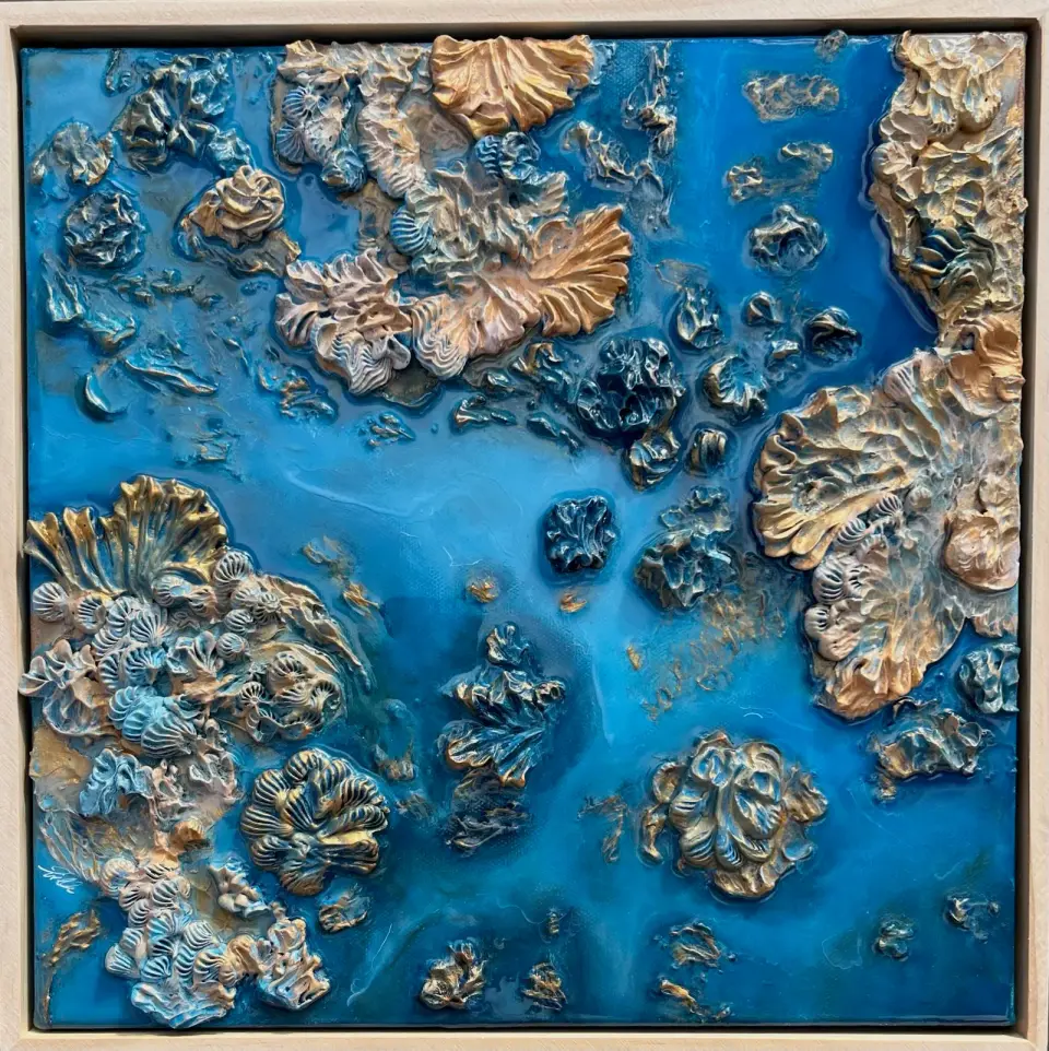 Gilded Reef — photo 1