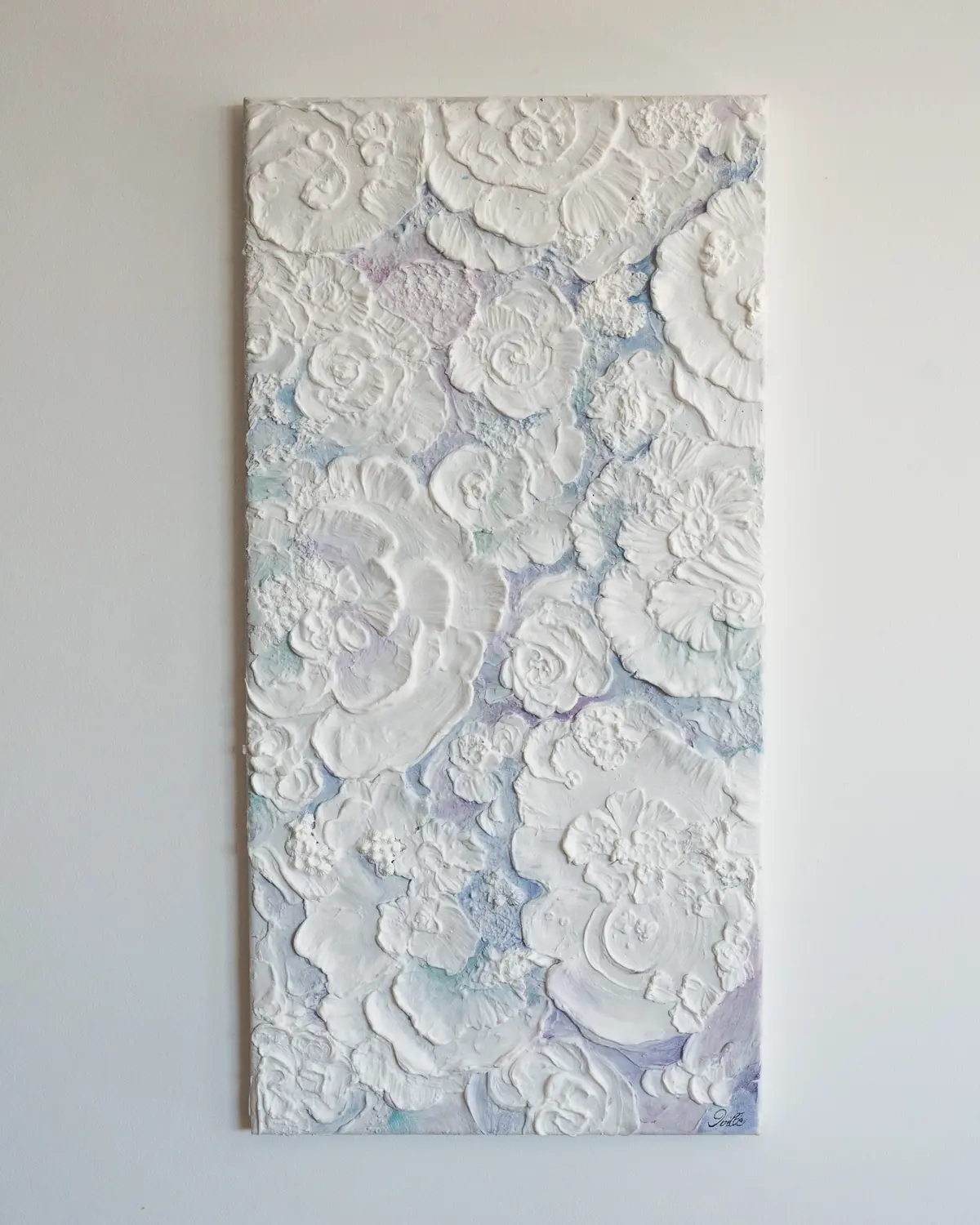White & Purple Flower — photo 1